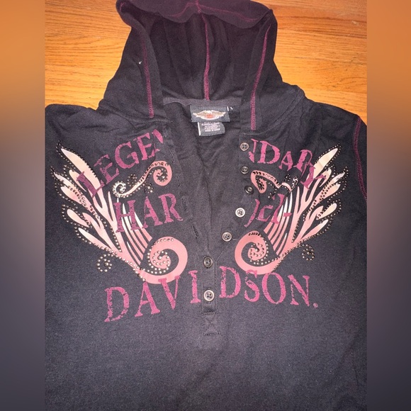 Harley Davidson Hooded Long Sleeve with Buttoned V-Neck - Picture 4 of 7